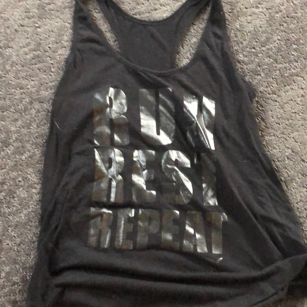 Workout tank top